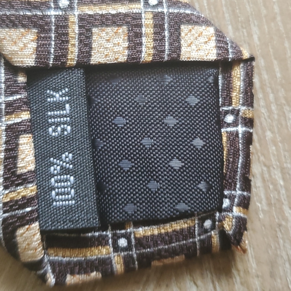 Zionetti Italian Silk necktie - Picture 3 of 6